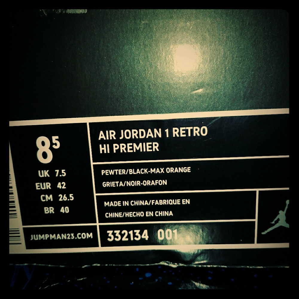 Air Jordan 1 hi